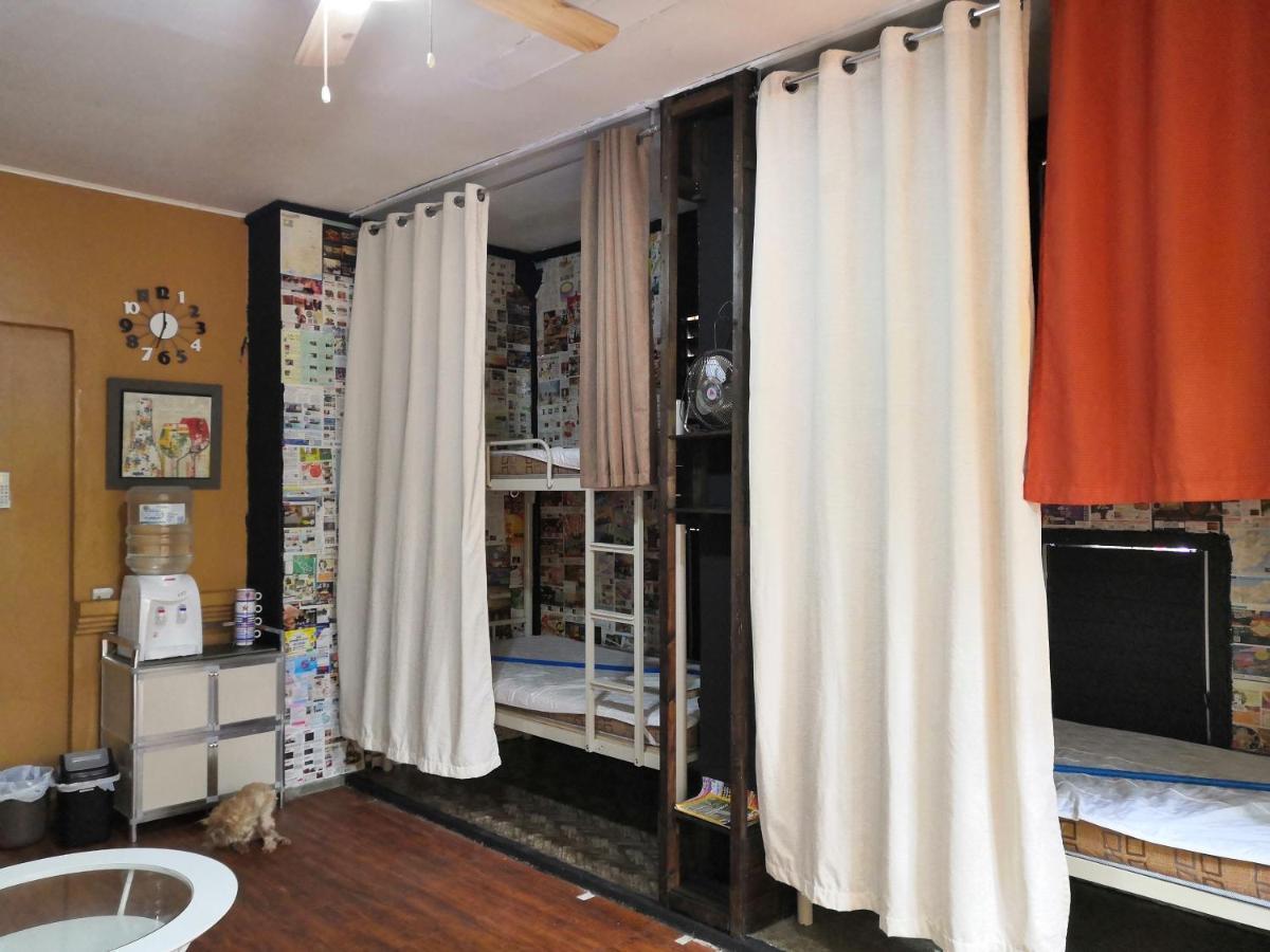 Dee Guesthouse White Sands Lapu-Lapu City Eksteriør bilde