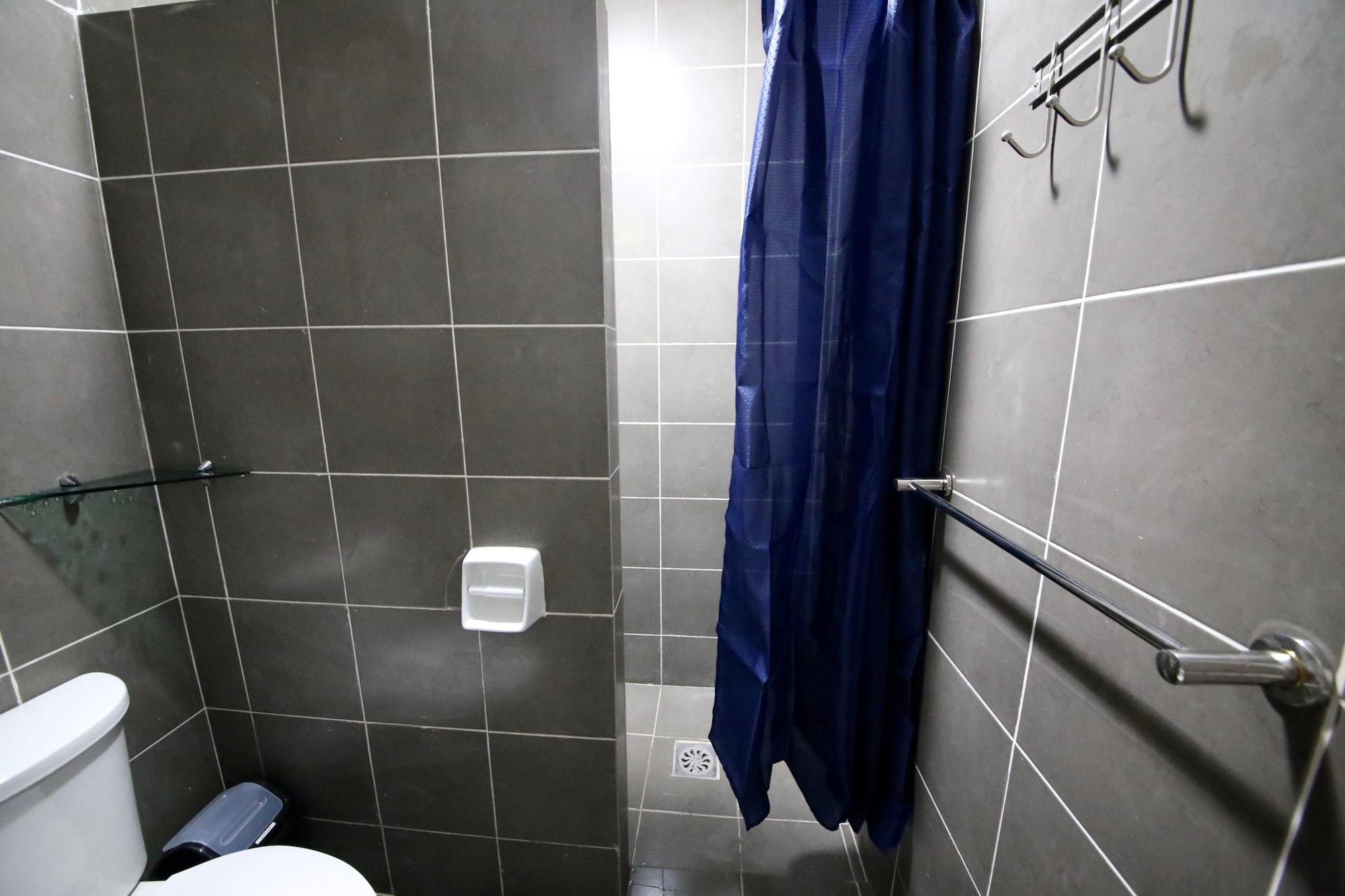 Dee Guesthouse White Sands Lapu-Lapu City Eksteriør bilde
