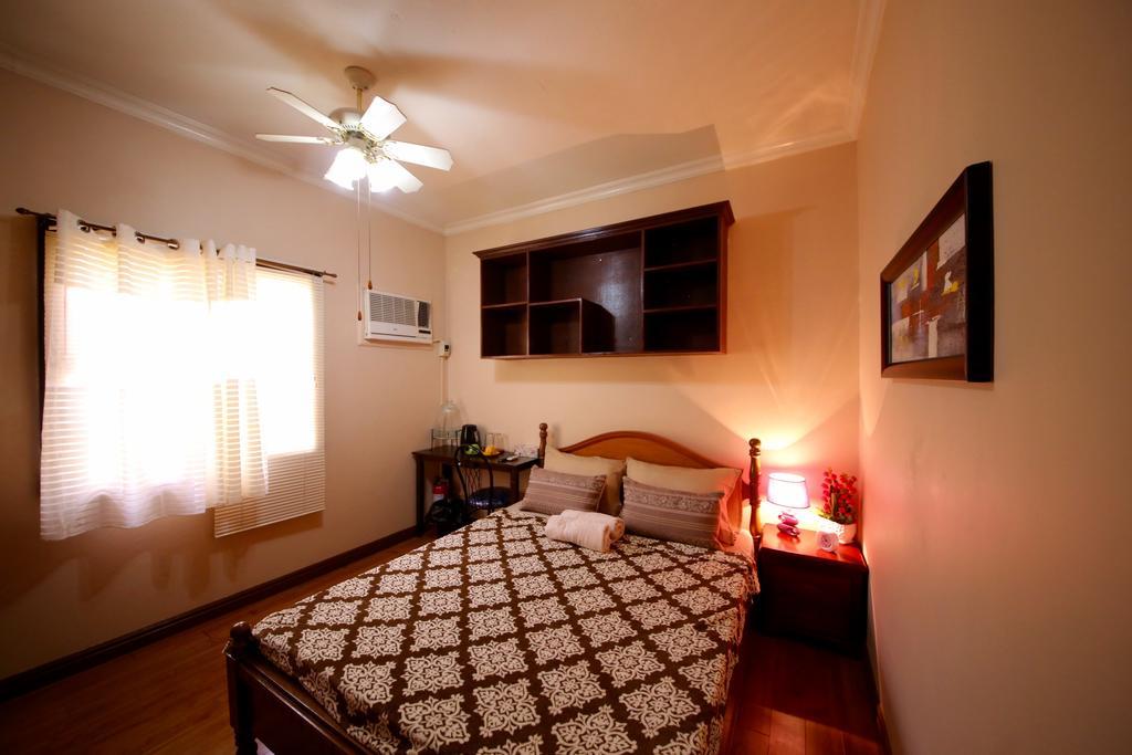 Dee Guesthouse White Sands Lapu-Lapu City Eksteriør bilde