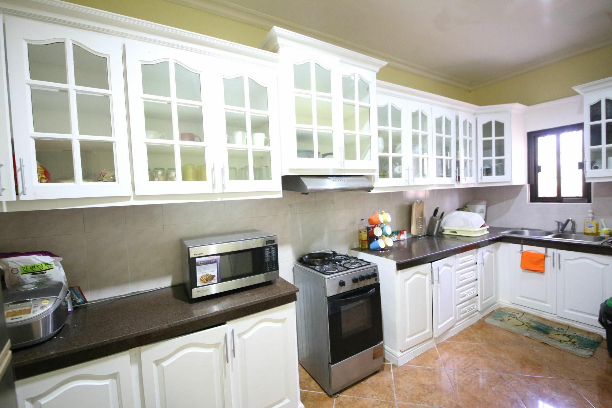 Dee Guesthouse White Sands Lapu-Lapu City Eksteriør bilde